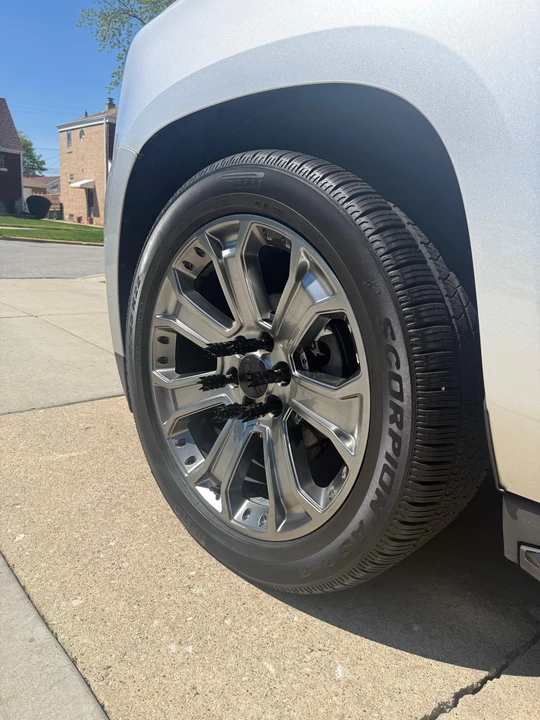 2016 GMC Yukon 4th Gen - Image 29 of 31