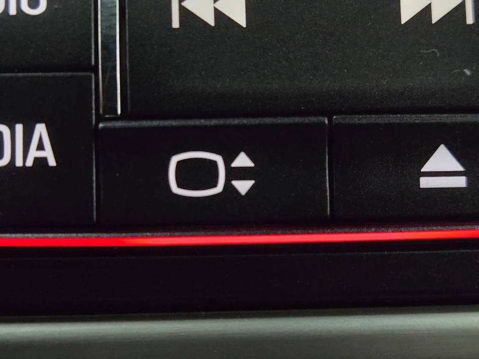 2016 GMC Yukon 4th Gen - Image 10 of 12