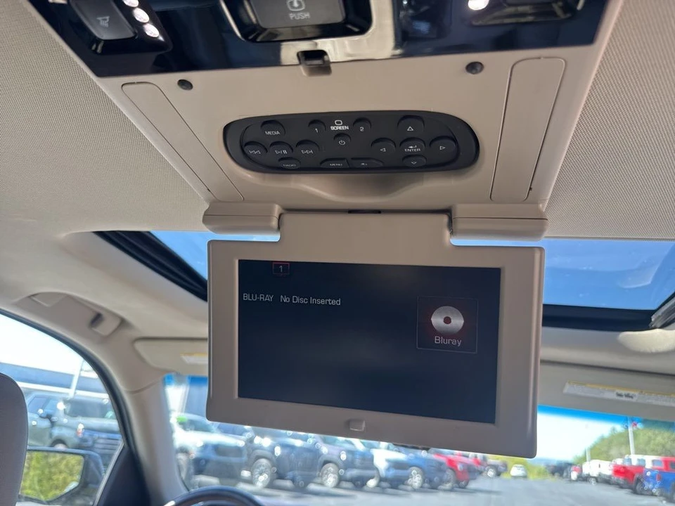 2016 GMC Yukon 4th Gen - Image 18 of 21