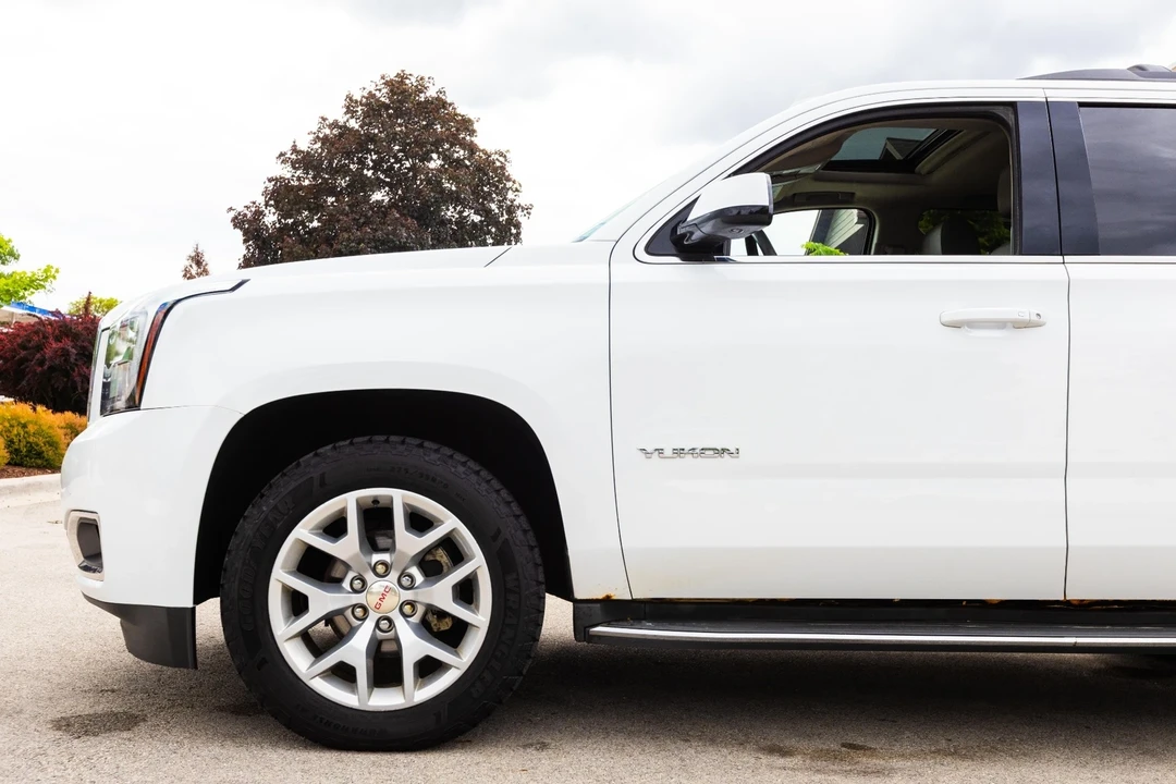 2016 GMC Yukon 4th Gen - Image 3 of 21