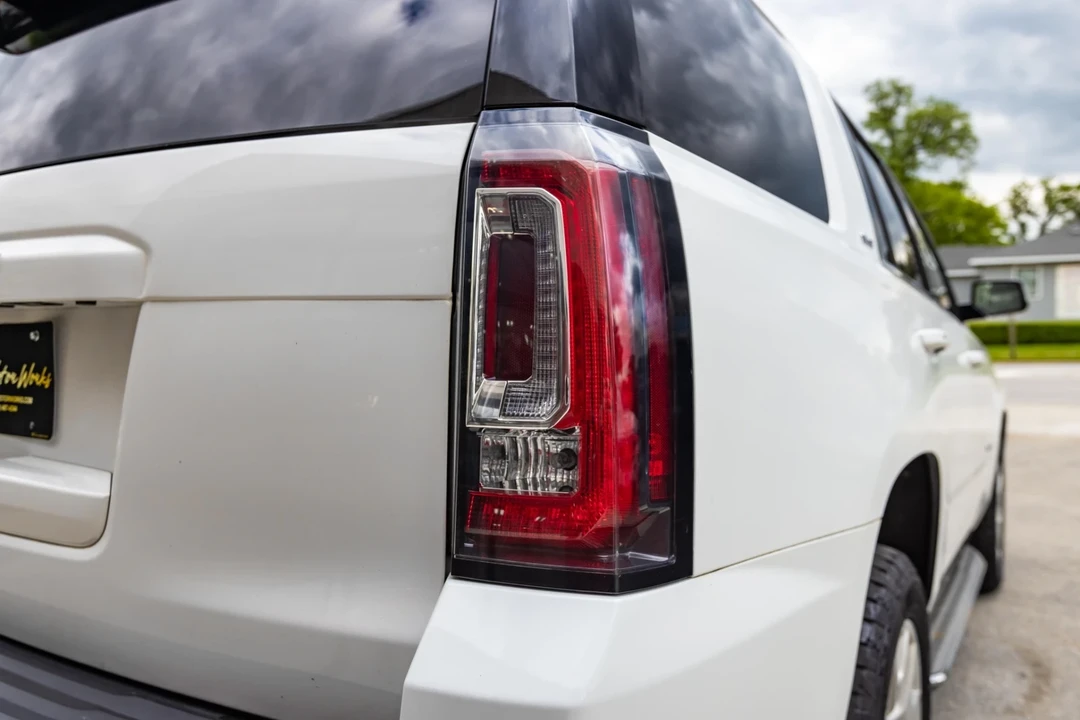 2016 GMC Yukon 4th Gen - Image 13 of 21