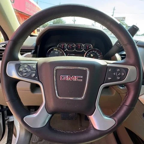 2016 GMC Yukon 4th Gen - Image 13 of 17