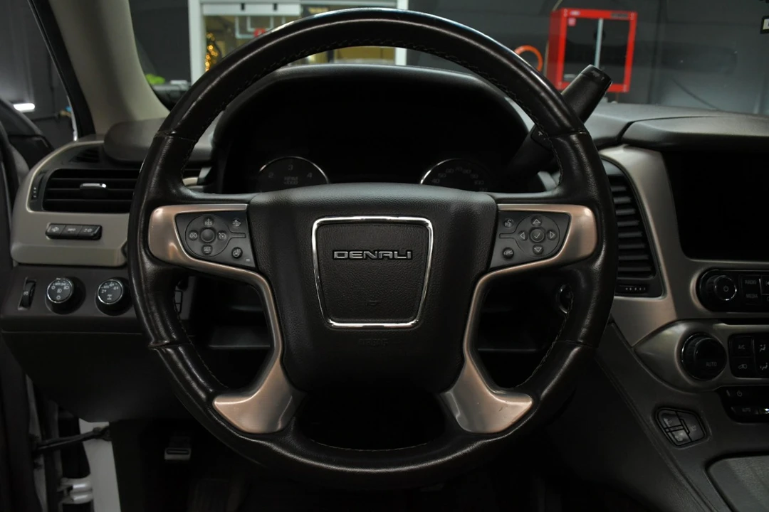 2016 GMC Yukon 4th Gen - Image 19 of 21
