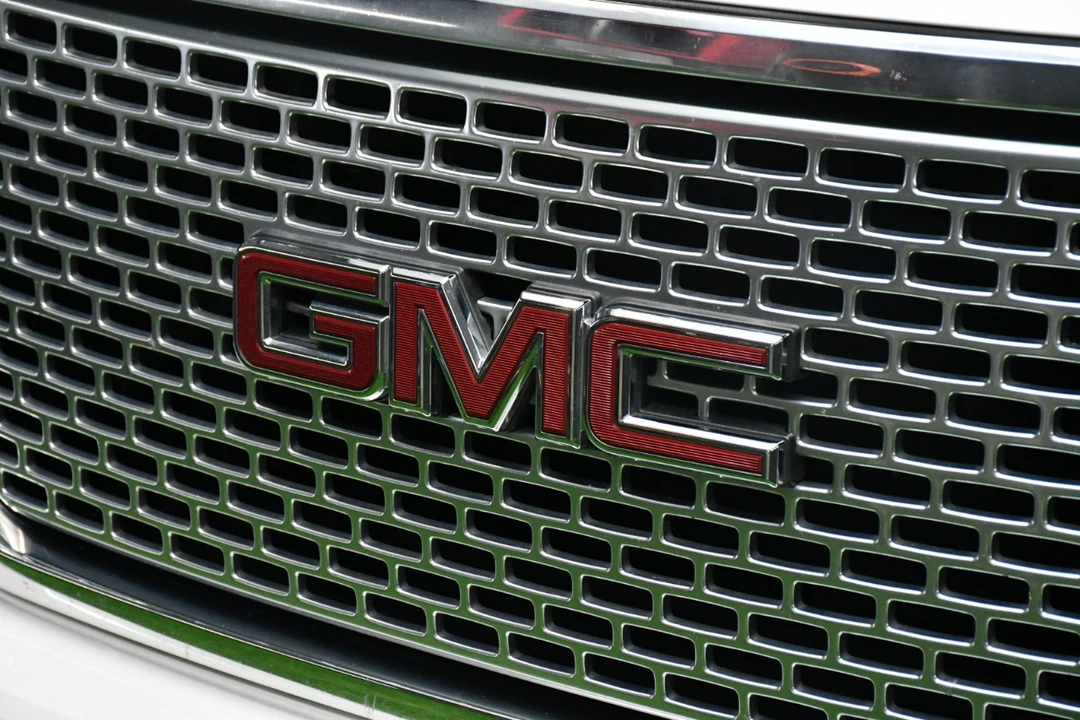 2016 GMC Yukon 4th Gen - Image 7 of 21