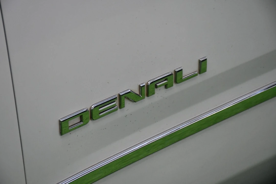2016 GMC Yukon 4th Gen - Image 9 of 21