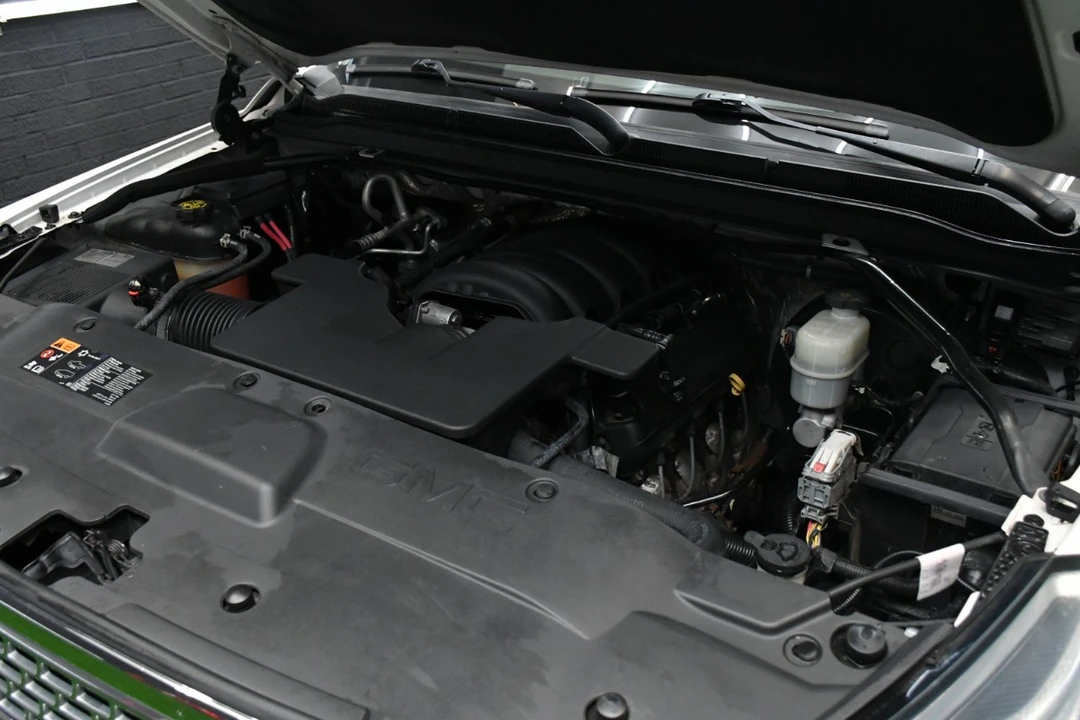 2016 GMC Yukon 4th Gen - Image 13 of 21