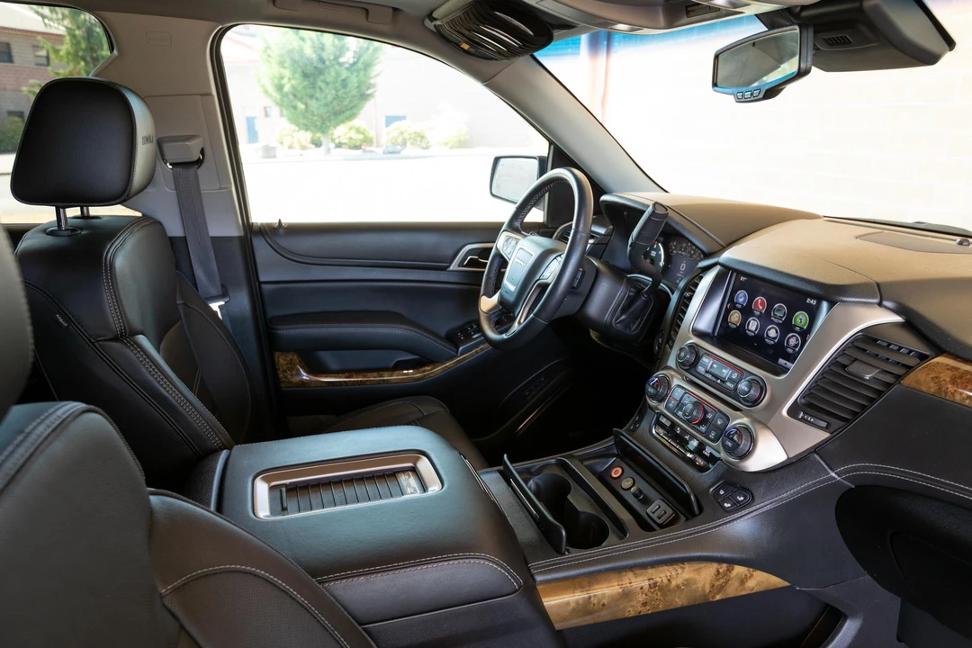 2016 GMC Yukon 4th Gen - Image 27 of 31
