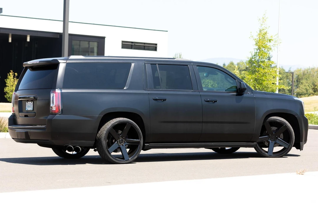 2016 GMC Yukon 4th Gen - Image 13 of 31