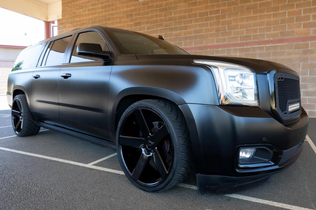 2016 GMC Yukon 4th Gen - Image 14 of 31
