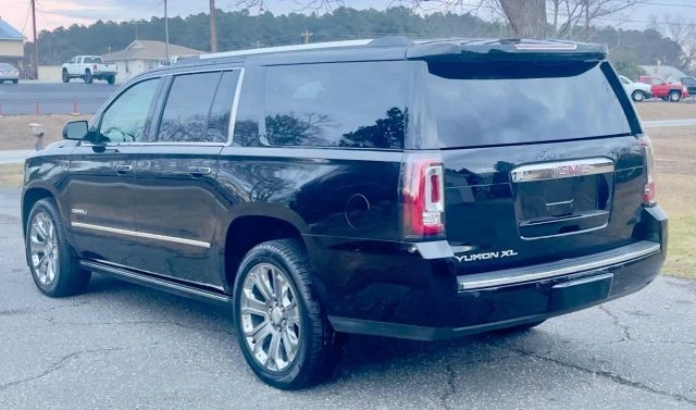 2016 GMC Yukon 4th Gen - Image 15 of 21