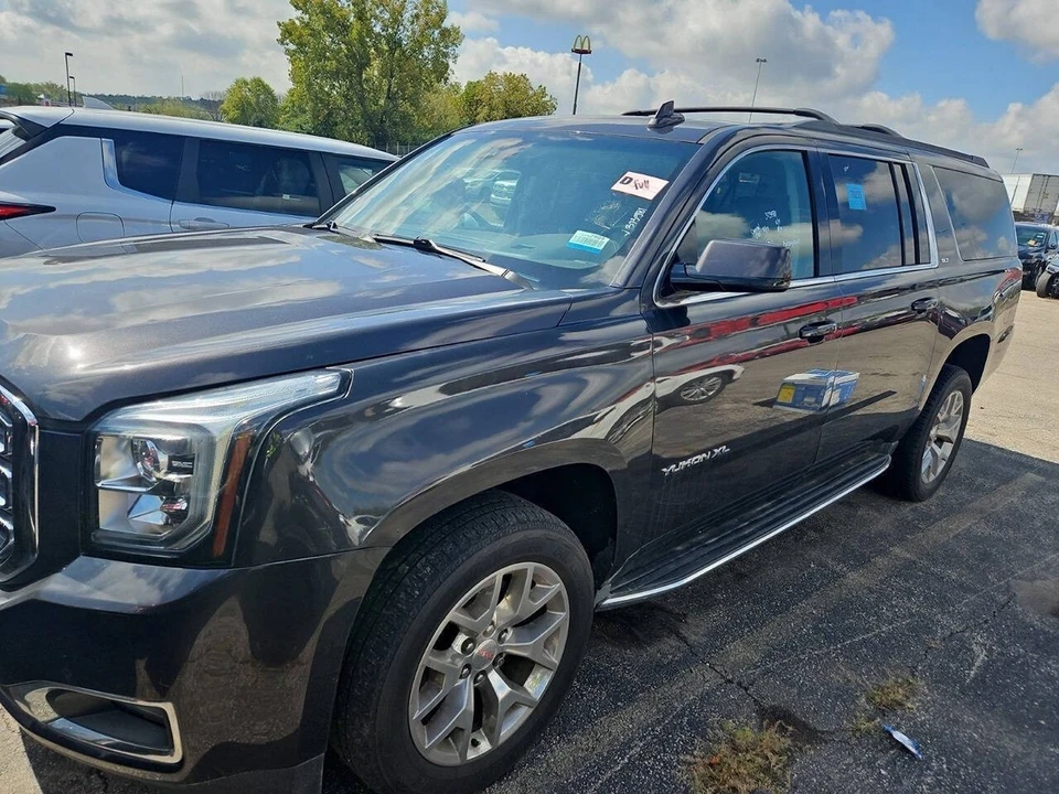 2016 GMC Yukon 4th Gen - Image 2 of 3