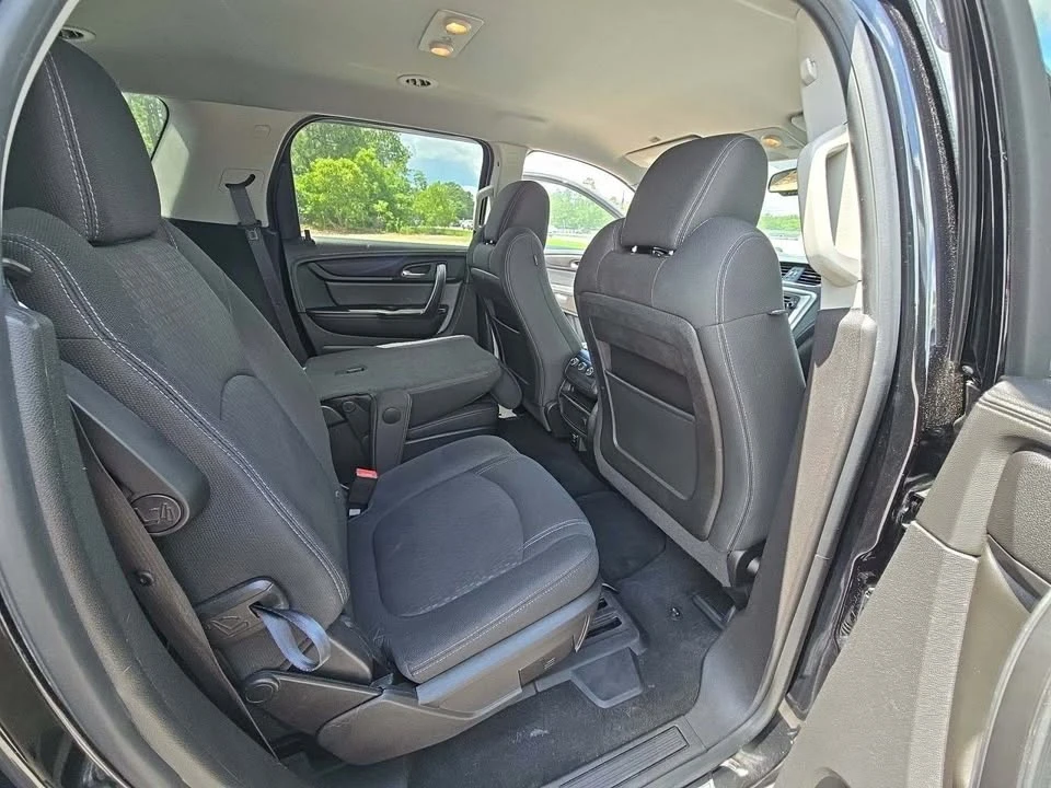 2016 GMC Acadia - Image 8 of 11