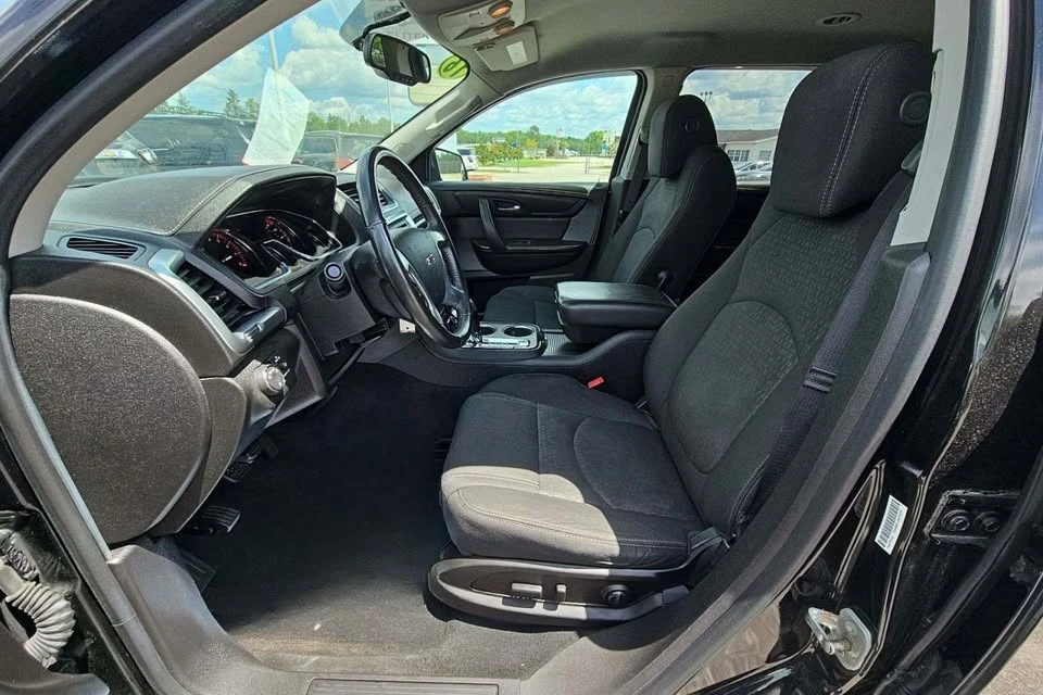 2016 GMC Acadia - Image 9 of 11