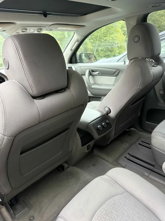 2016 GMC Acadia - Image 8 of 16