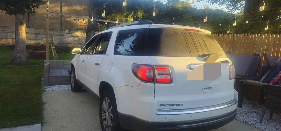 2016 GMC Acadia - Image 4 of 9