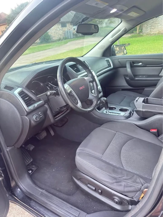 2016 GMC Acadia - Image 9 of 11