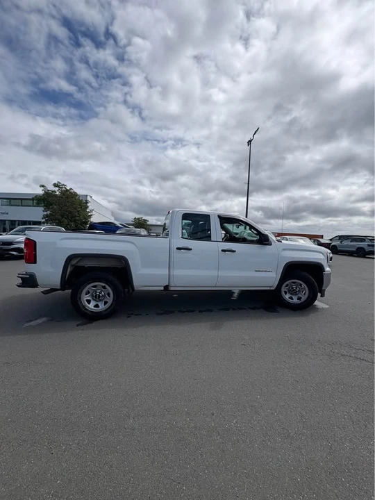 2016 GMC Sierra 4th Gen - Image 9 of 20