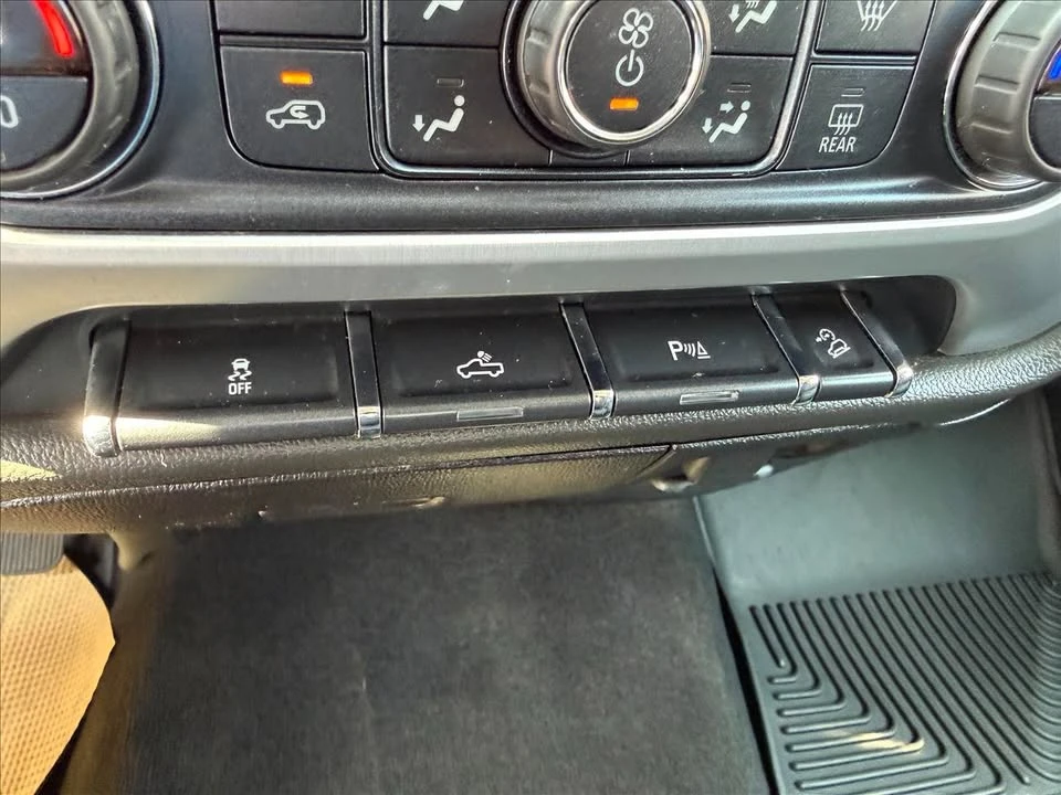 2016 GMC Sierra 4th Gen - Image 13 of 20