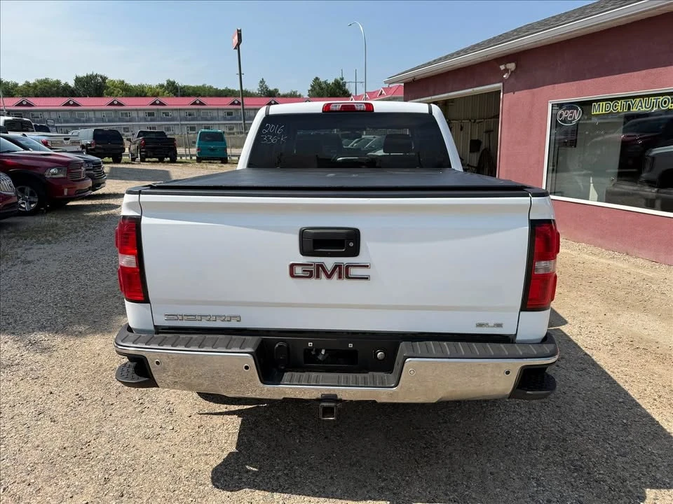 2016 GMC Sierra 4th Gen - Image 4 of 20