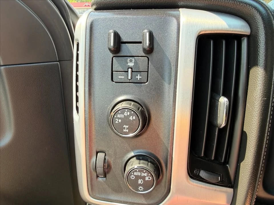 2016 GMC Sierra 4th Gen - Image 16 of 20