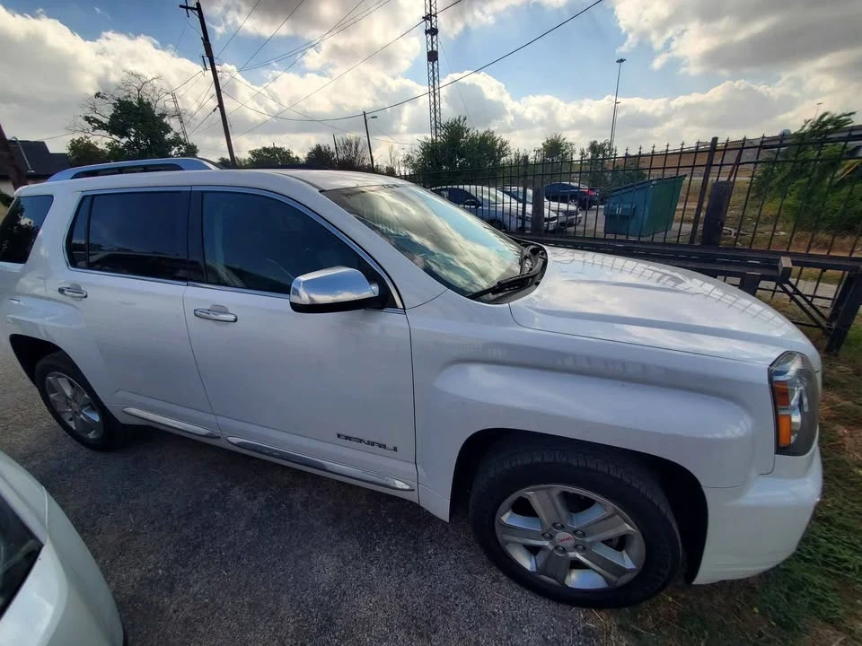 2016 GMC Terrain - Image 3 of 8