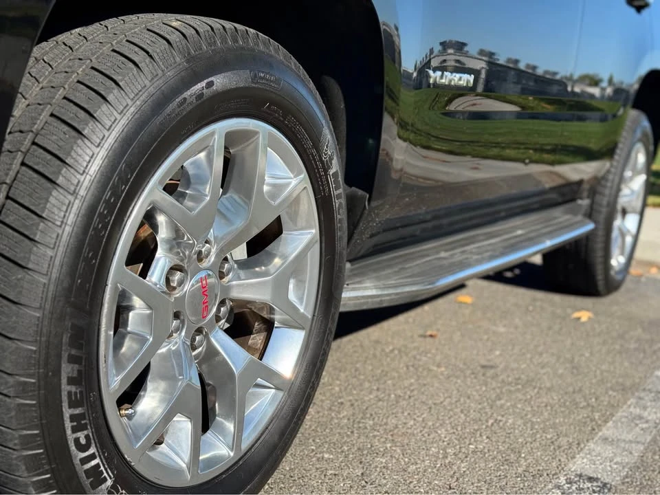 2016 GMC Yukon 4th Gen - Image 9 of 19