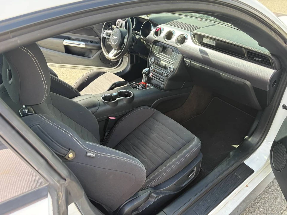 2016 Ford S550 Mustang GT - Image 10 of 12