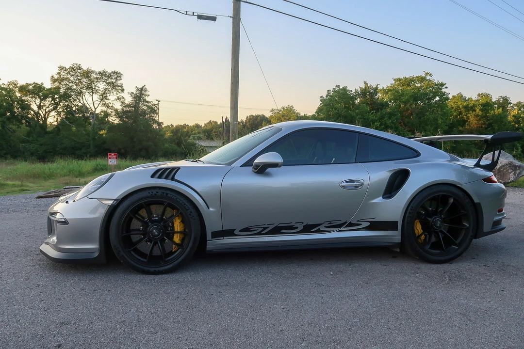 2016 Porsche 991 GT3 RS - Image 3 of 12