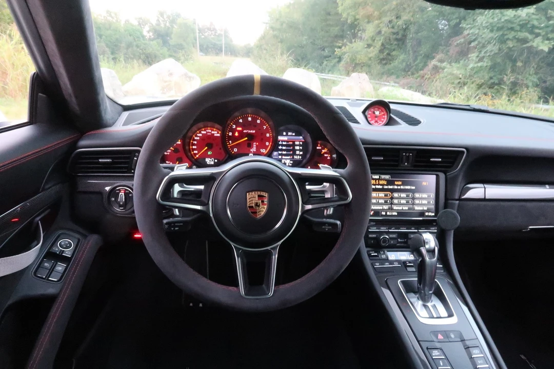 2016 Porsche 991 GT3 RS - Image 10 of 12