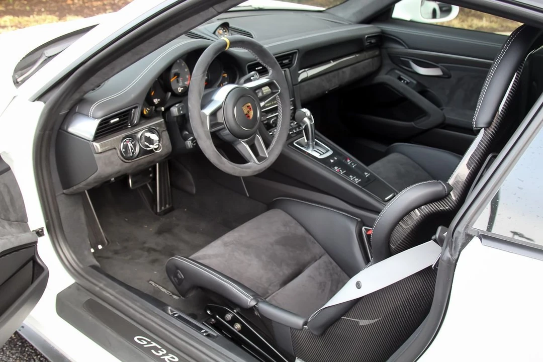 2016 Porsche 991 GT3 RS - Image 8 of 14