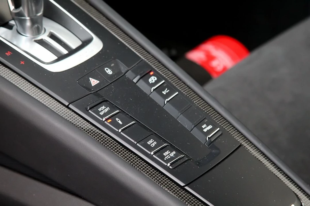 2016 Porsche 991 GT3 RS - Image 11 of 14