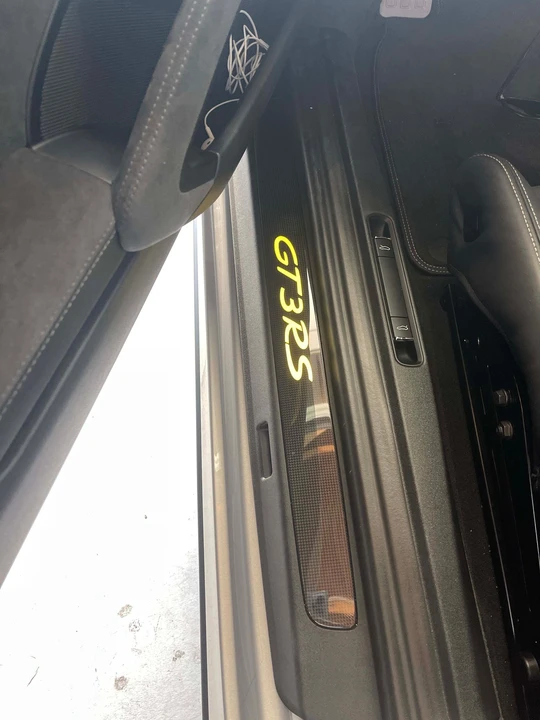 2016 Porsche 991 GT3 RS - Image 2 of 11