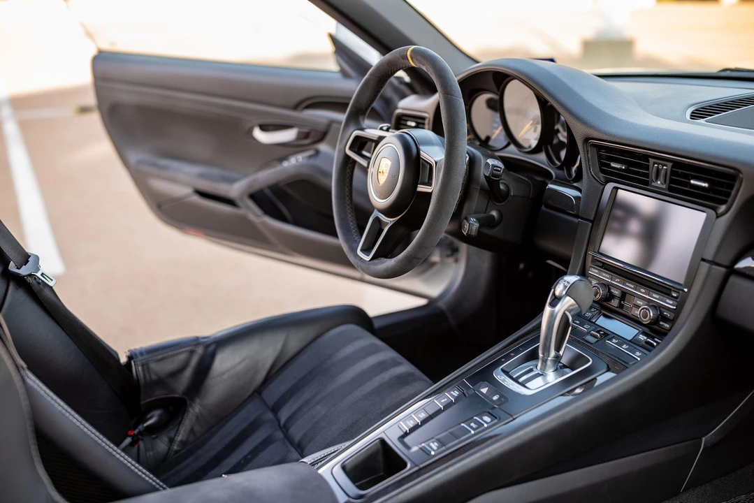 2016 Porsche 991 GT3 RS - Image 20 of 24