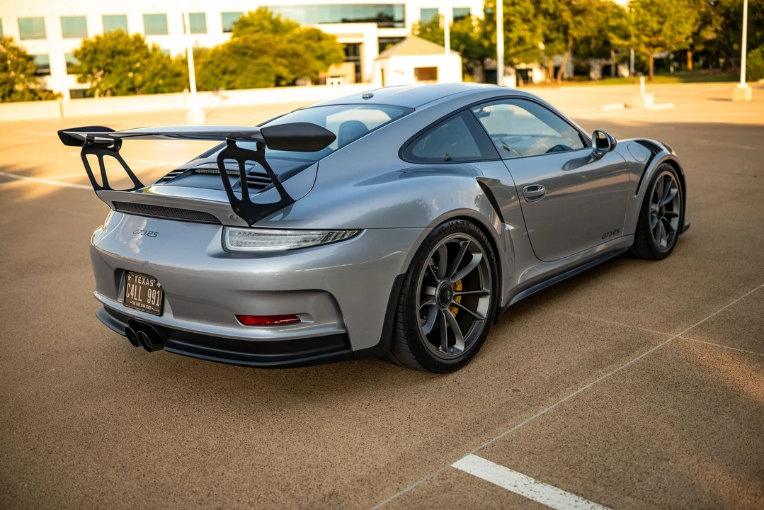 2016 Porsche 991 GT3 RS - Image 5 of 24