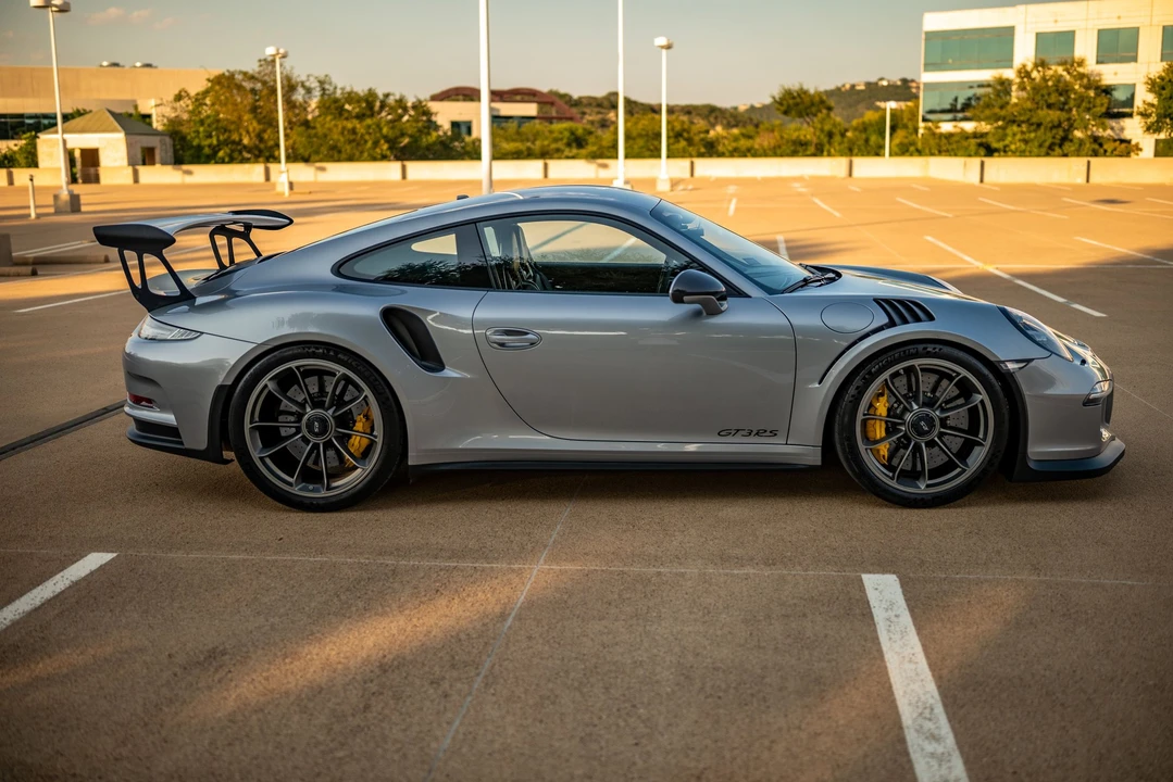 2016 Porsche 991 GT3 RS - Image 6 of 24