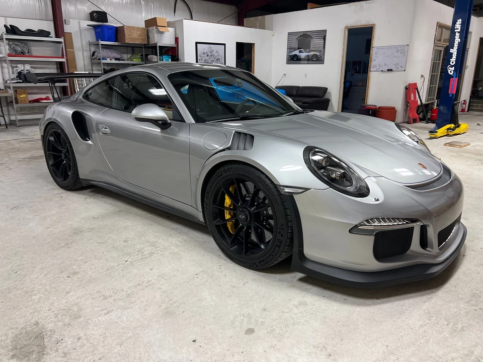 2016 Porsche 991 GT3 RS - Image 2 of 18