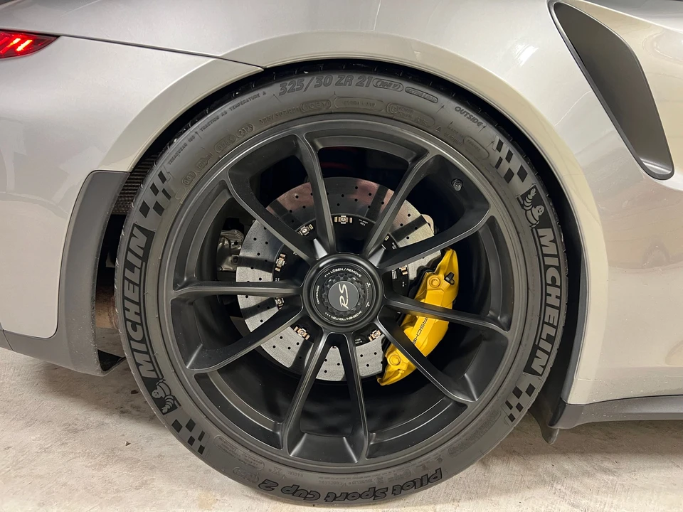 2016 Porsche 991 GT3 RS - Image 14 of 18