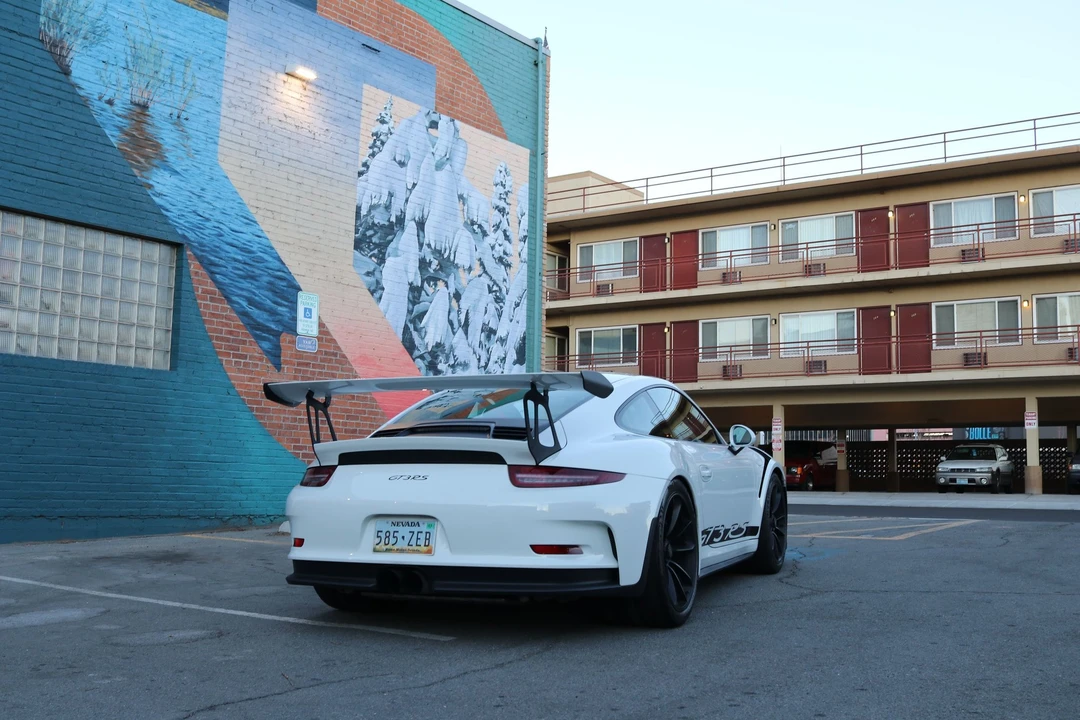 2016 Porsche 991 GT3 RS - Image 5 of 19