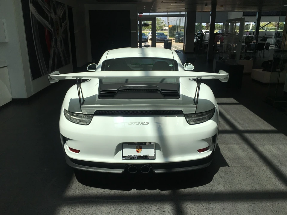 2016 Porsche 991 GT3 RS - Image 10 of 14