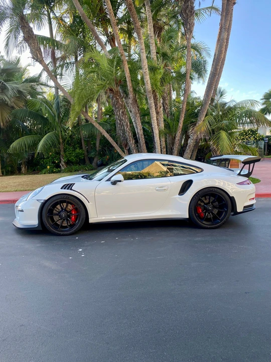 2016 Porsche 991 GT3 RS - Image 2 of 31