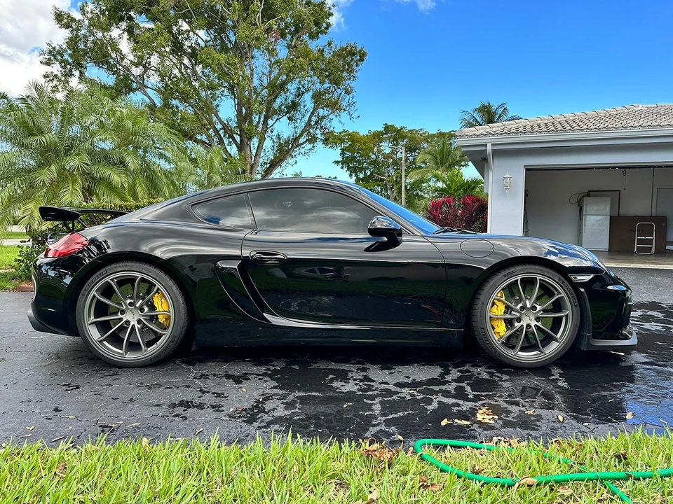 2016 Porsche 981 Cayman GT4 - Image 4 of 12