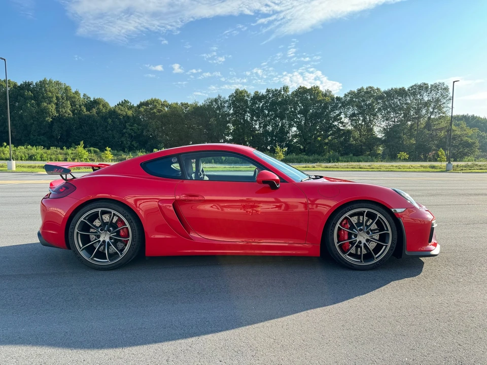 2016 Porsche 981 Cayman GT4 - Image 5 of 14