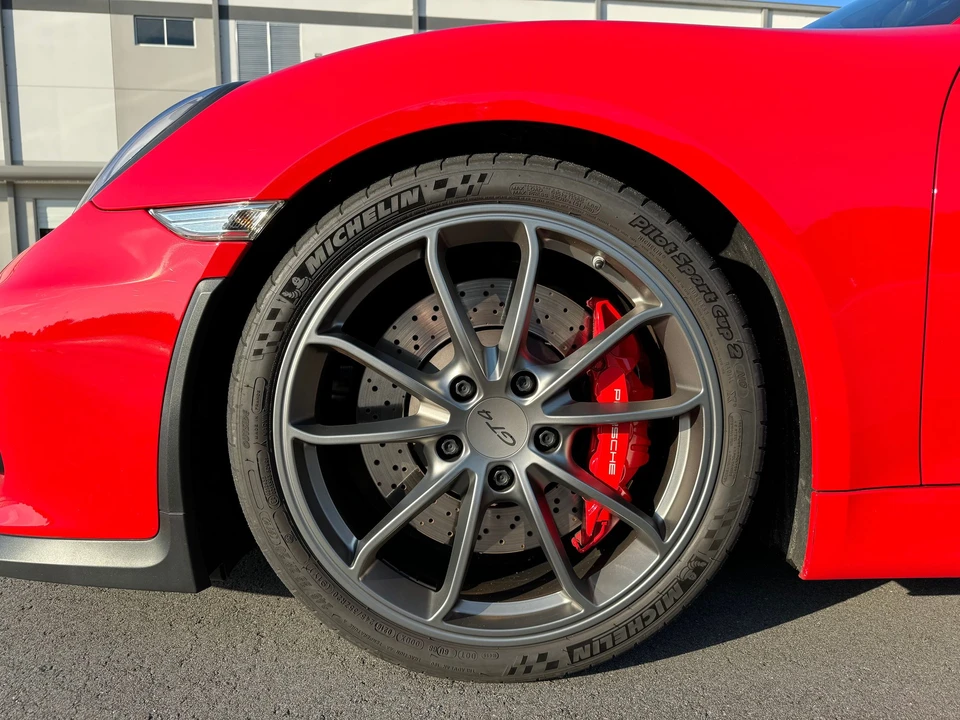 2016 Porsche 981 Cayman GT4 - Image 6 of 14