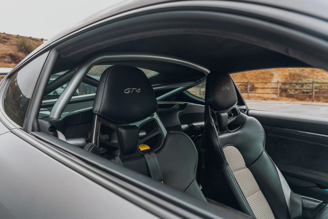 2016 Porsche 981 Cayman GT4 - Image 7 of 13
