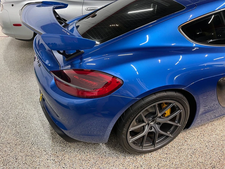 2016 Porsche 981 Cayman GT4 - Image 6 of 11