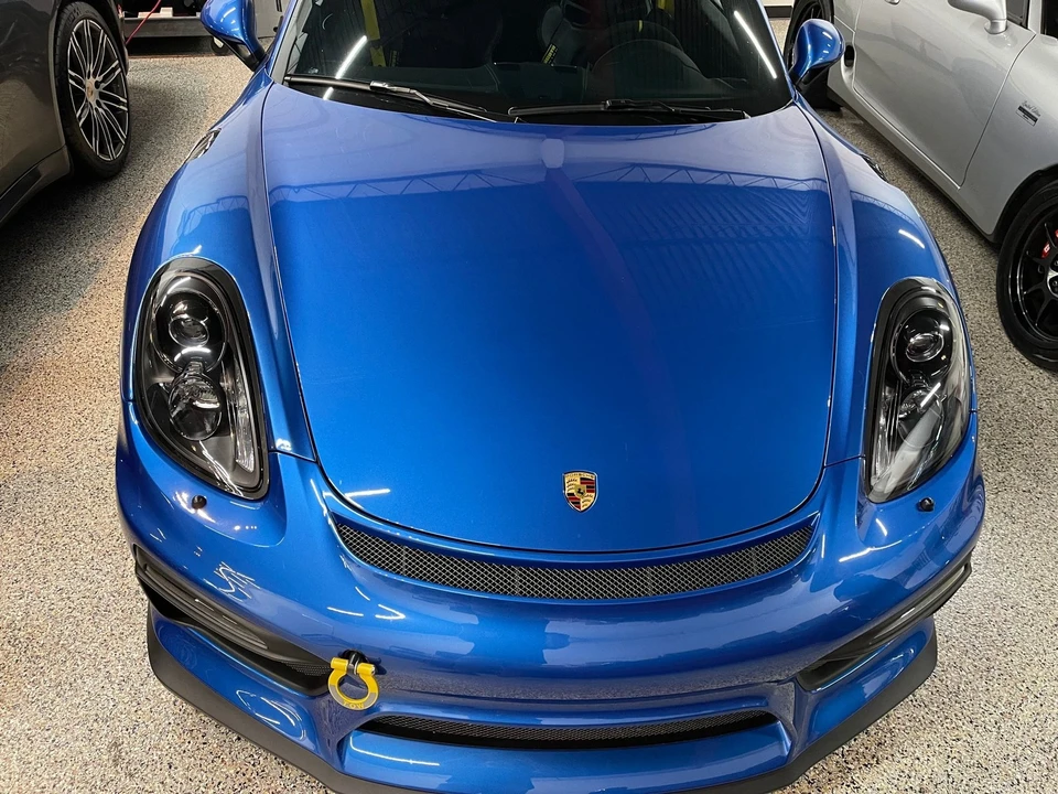 2016 Porsche 981 Cayman GT4 - Image 2 of 11