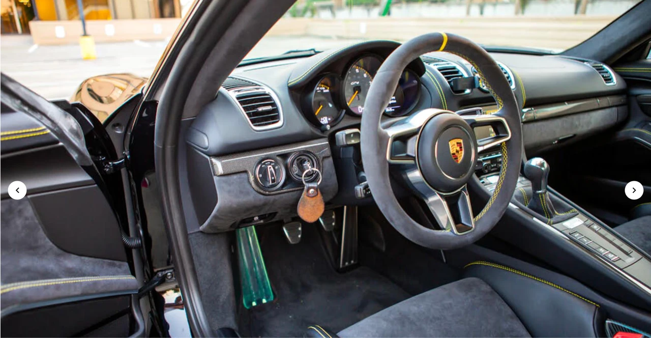 2016 Porsche 981 Cayman GT4 - Image 3 of 4
