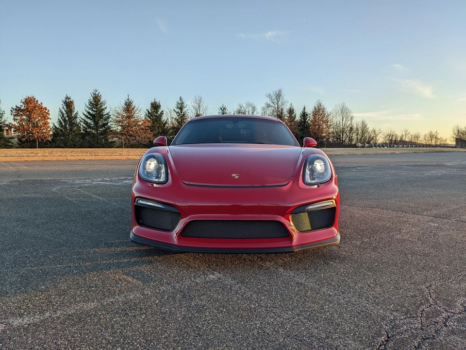 2016 Porsche 981 Cayman GT4 - Image 15 of 31