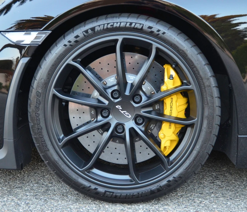 2016 Porsche 981 Cayman GT4 - Image 10 of 12
