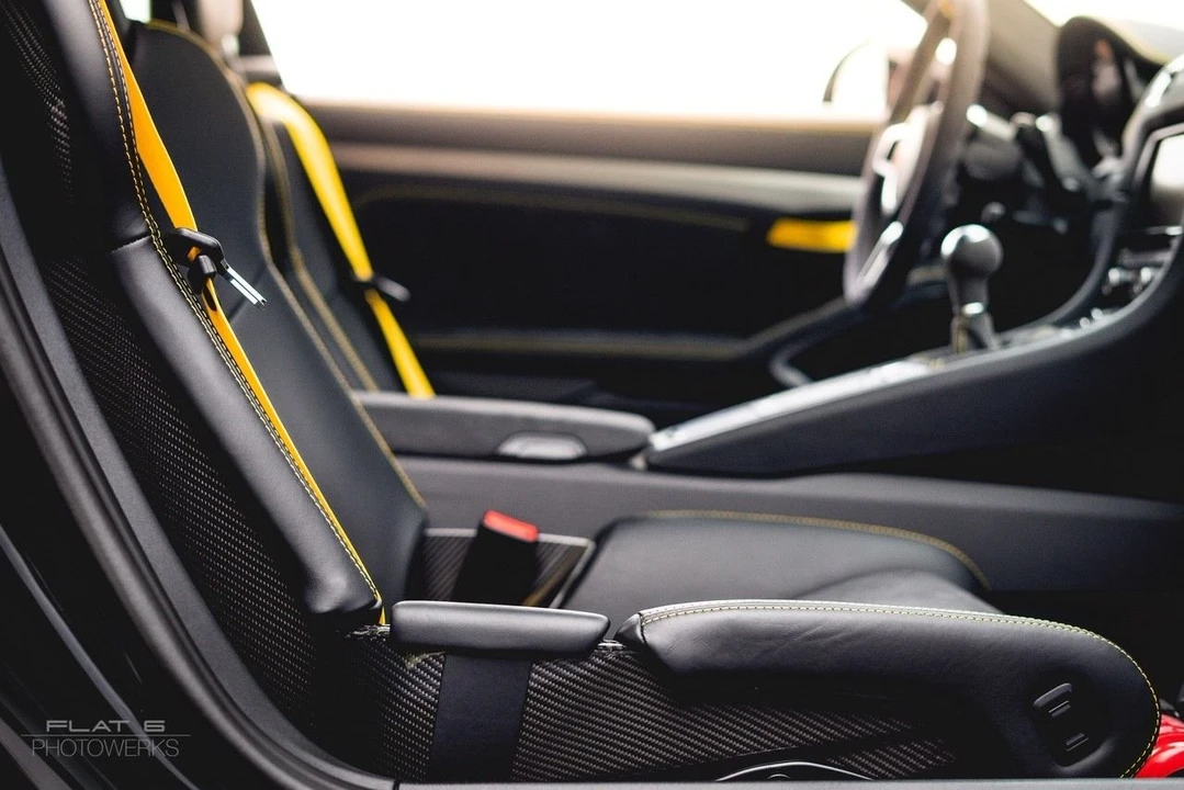 2016 Porsche 981 Cayman GT4 - Image 13 of 15